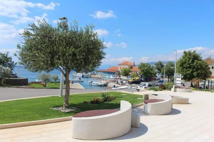 Josip Apartment Sveti Juraj Ngoại thất bức ảnh